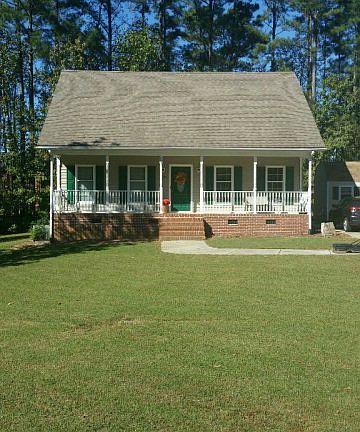 4th image of 527 Poplar Ln