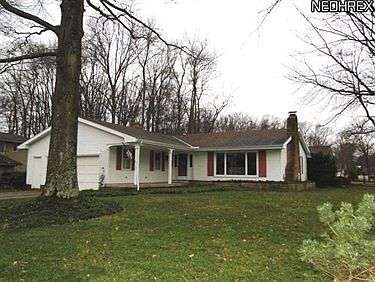 1st image of 700 Lindenwood Ln