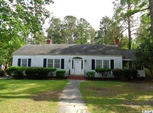205 W Dogwood Dr, Mullins, SC 29574
