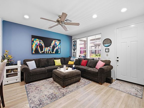 4th image of 215 Red Brick Dr