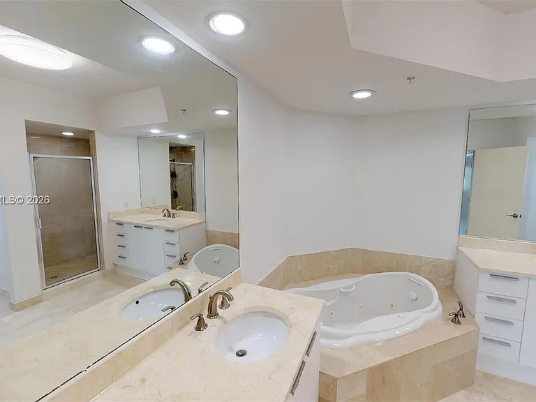 14951 Royal Oaks Ln #409 — Photo 41