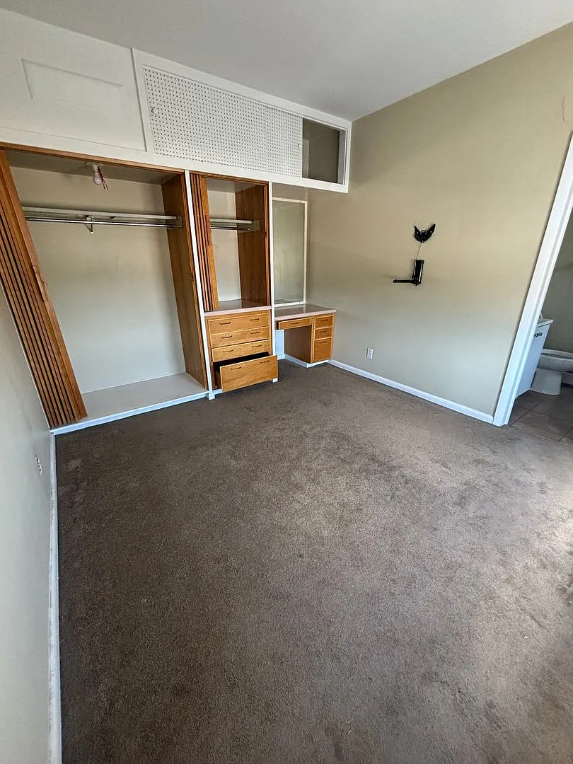 524 S Grand Ave East — Photo 4