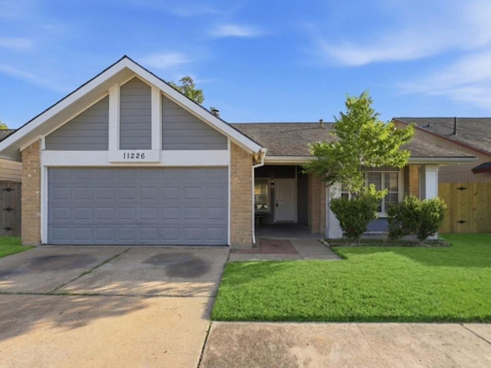 1st image of 11226 Bayou Place Ln