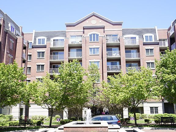 2nd image of 4833 N Olcott Ave Unit 603