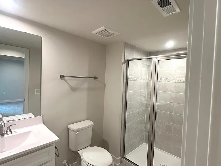 117 Dunster St — Photo 26