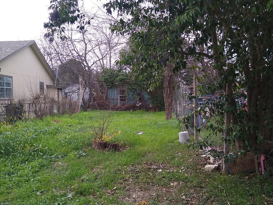 1st image of 837 S San Eduardo Ave