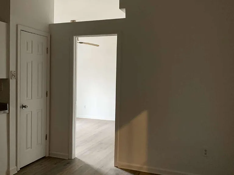 1115 W Jefferson Ave E #E — Photo 15