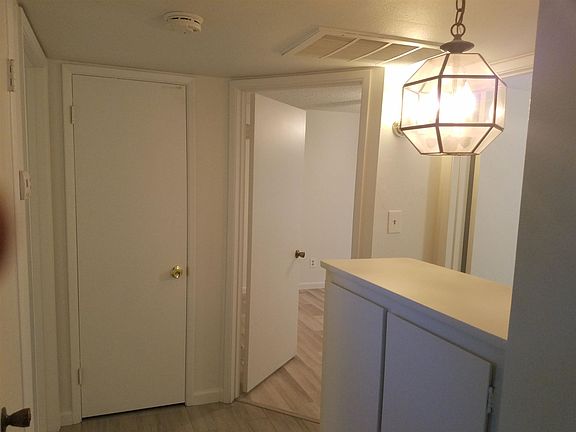 2nd image of 13057 N 41st Pl