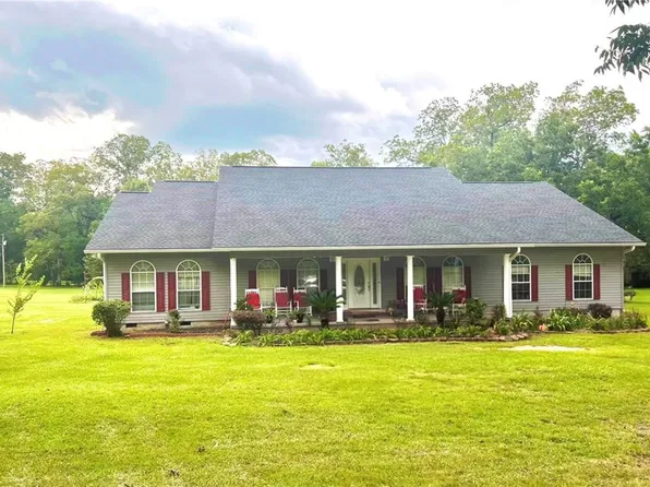 29713 Main St, Red Level, AL 36474