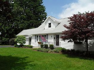 504 Ridge Ave, East Aurora, NY 14052
