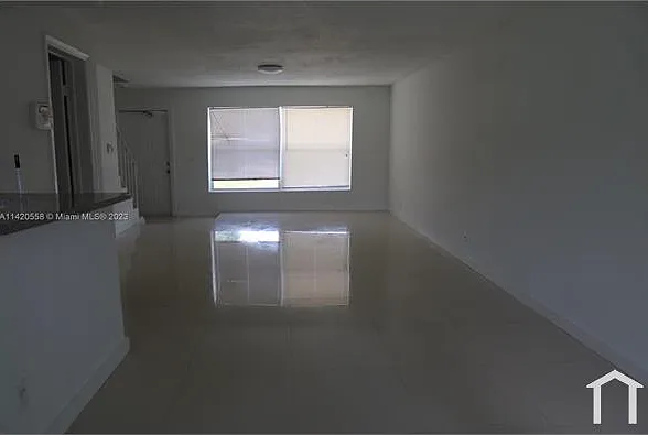 2014 NW 58th Ter — Photo 13