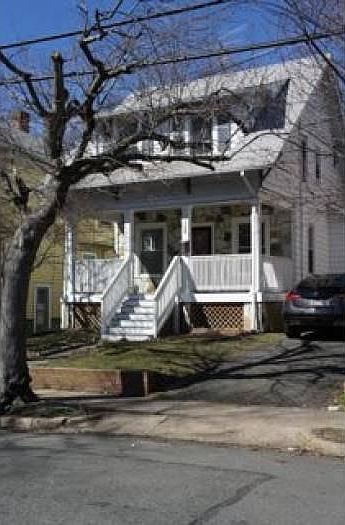1st image of 122 Hume Ave