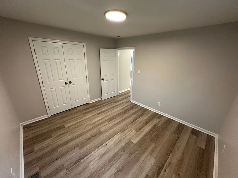 116 N Tarver Ave — Photo 9