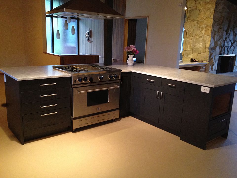 2nd image of 7705 S 117th St