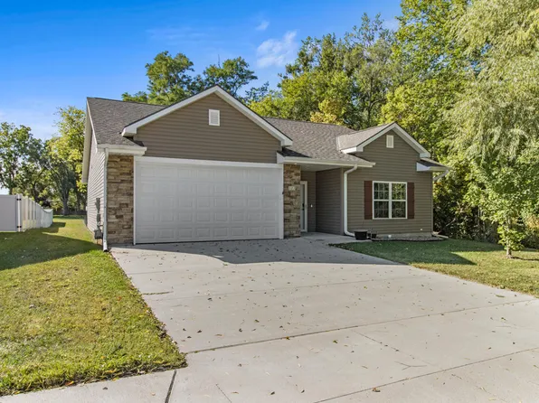 103 Wallace Ave, Council Bluffs, IA 51501