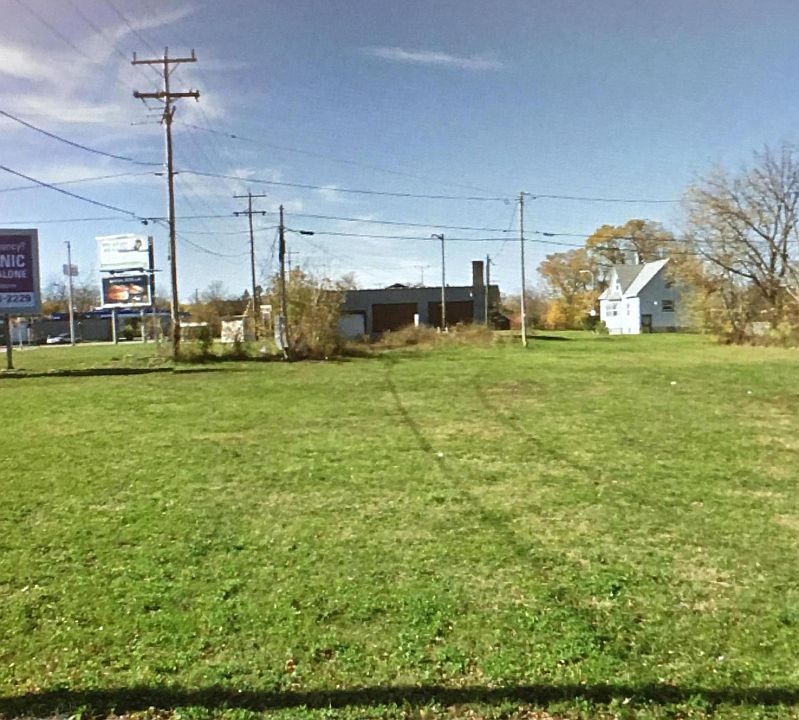 1st image of 3511 N Port Washington Ave
