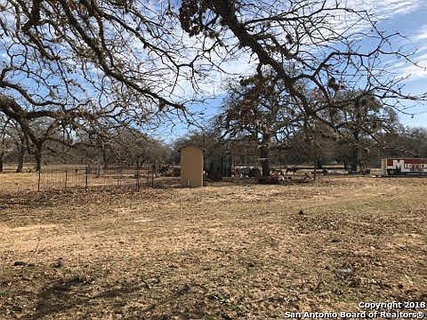 2nd image of 454 County Road 326