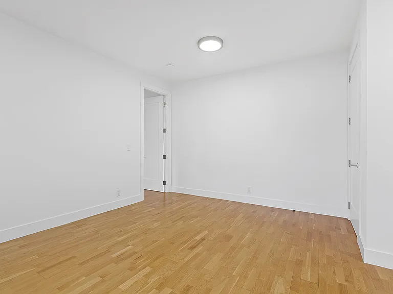 95 Linden Blvd #56B — Photo 6