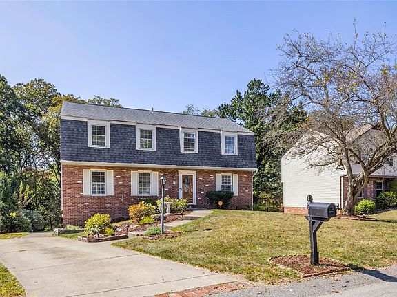 2nd image of 529 Greenspire Ct