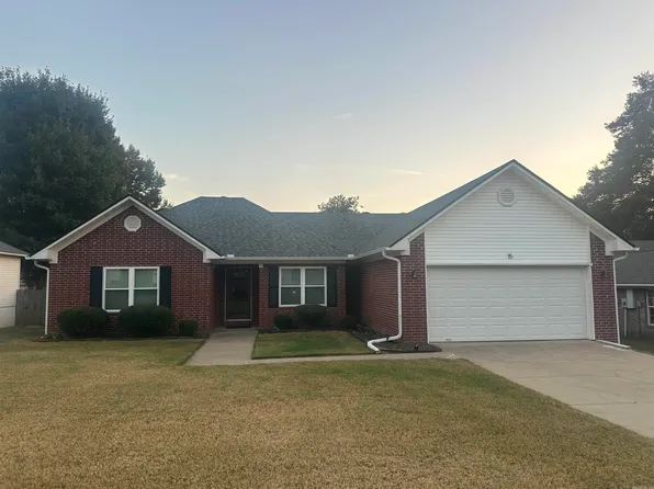 15 Farrah St, Ward, AR 72176