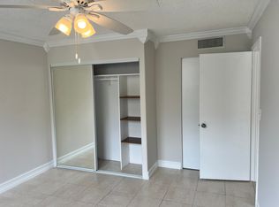 403 NW 68th Ave APT 202, Plantation, FL 33317