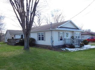 915 Beech St, Newcomerstown, OH 43832