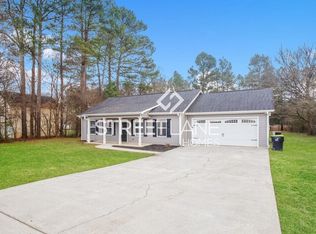 15 Camden Woods Dr, Cartersville, GA 30121