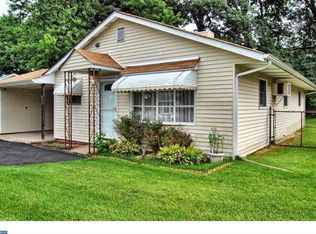 211 Wyandotte Rd, Fairless Hills, PA 19030