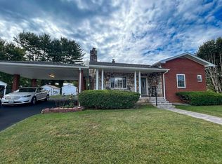 648 Dalton St, Marion, VA 24354