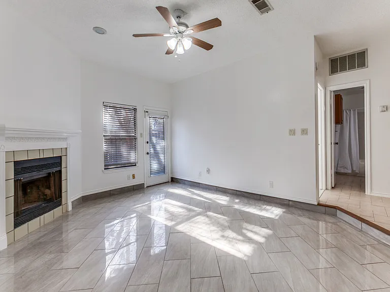 7340 Skillman St #605 — Photo 16