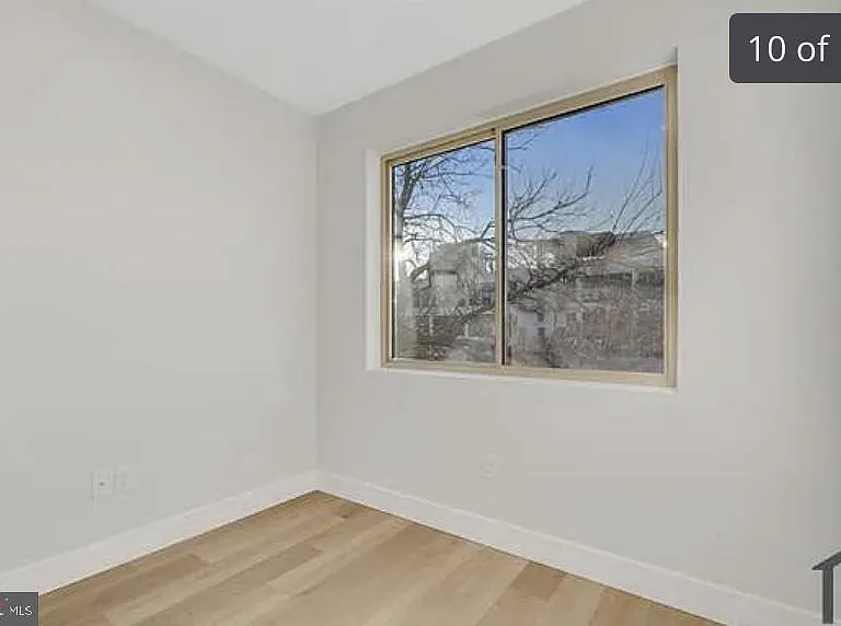 3260 N 13th St #3 — Photo 12