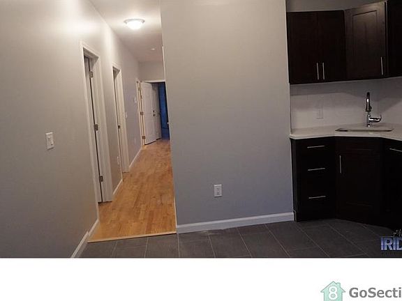 3rd image of 37 Chelsea Ave