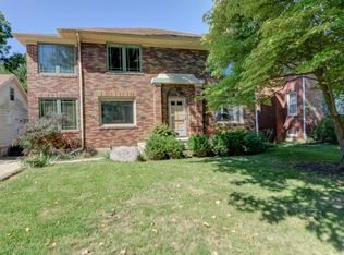 345 N Oakcrest Ave, Decatur, IL 62522