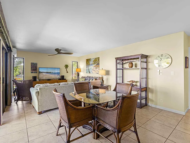 Wailea Ekolu Pl — Photo 15