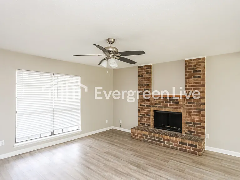 2026 Bridger Dr — Photo 6