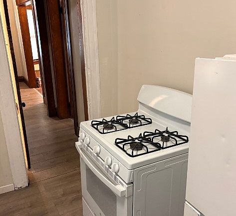 3rd image of 1267 Park Ave #1