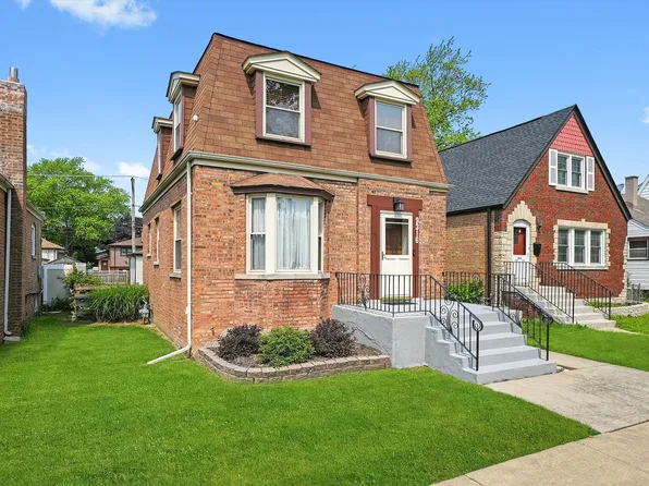 9316 S Utica Ave, Evergreen Park, IL 60805