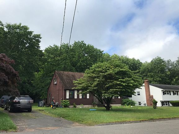 3rd image of 41 Cody Ave