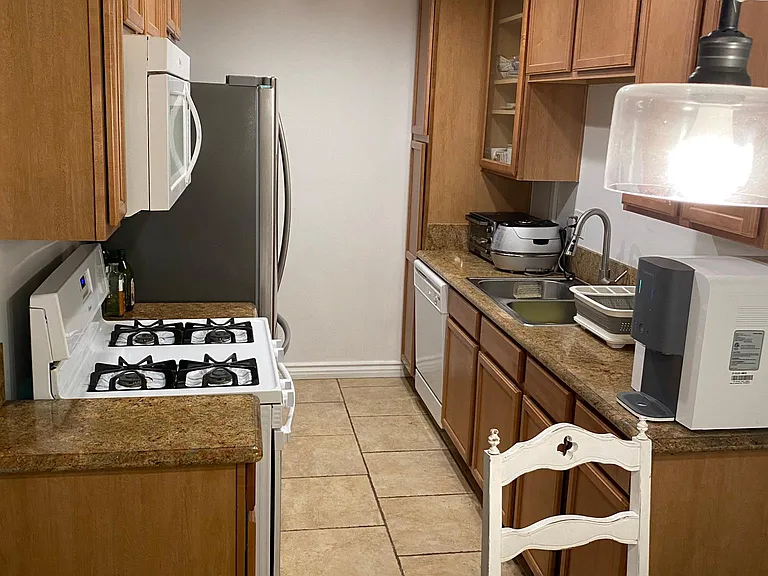 1430 W Lambert Rd #404 — Photo 2