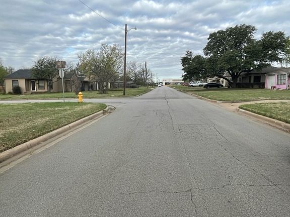 5th image of 2244 Piedmont Pl