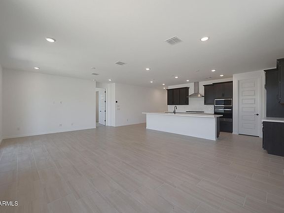 3rd image of 4204 W Brenley Drive