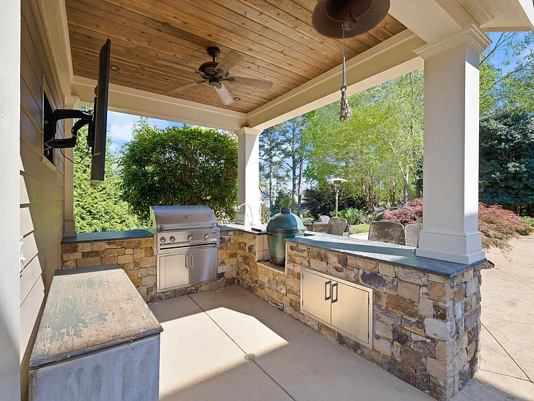 130 Iron Horse Dr — Photo 17