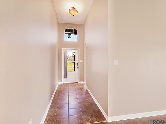 3rd image of 42335 Devall Rd