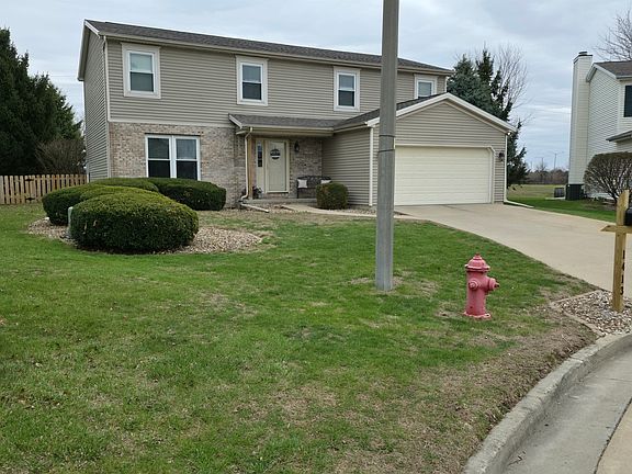 2nd image of 1413 Lismore Ln