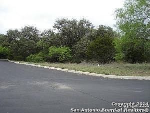 1st image of 226 Crest Trl
