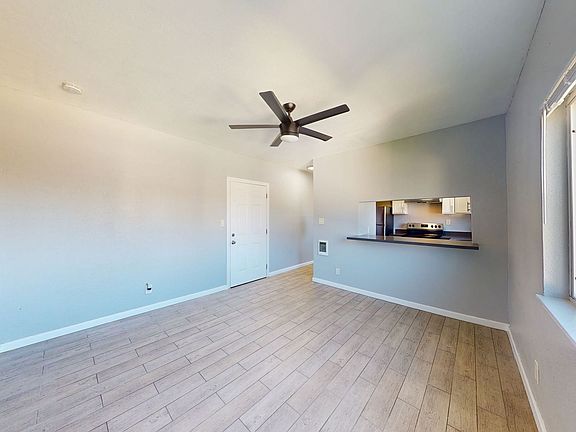 4th image of 1122 E 17th St APT 7
