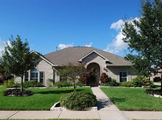 11215 Harris Ave, Pearland, TX 77584