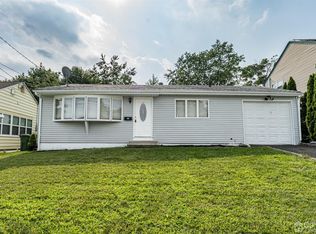 71 Cedar Ter, Parlin, NJ 08859