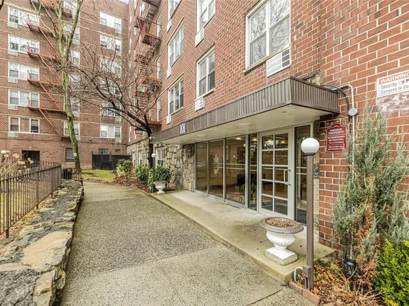 101 Highland Avenue #1F, Yonkers, NY 10705