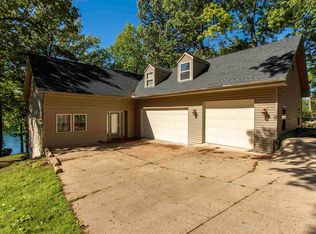 8 Winnebago Trce, Cherokee Village, AR 72529
